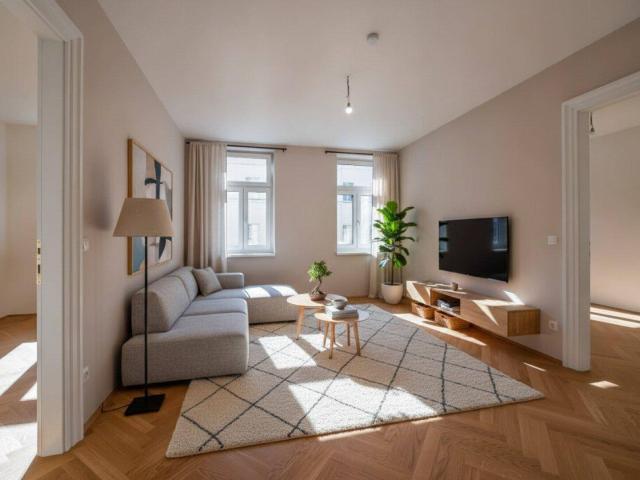 NEU+ Exceptional 2 Room Period Apartment with an Ideal Layout