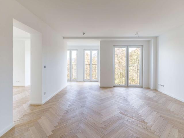 NEU EXKLUSIVE WOHNEN MIT EBK, GARAGE & AUFZUG !