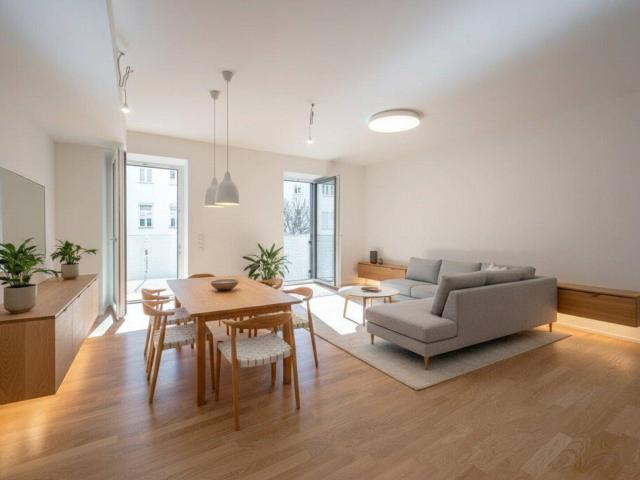 NEU+ fantastische 3 Zimmer Altbauwohnung mit Terrasse Erstbezug TOPLAGE!