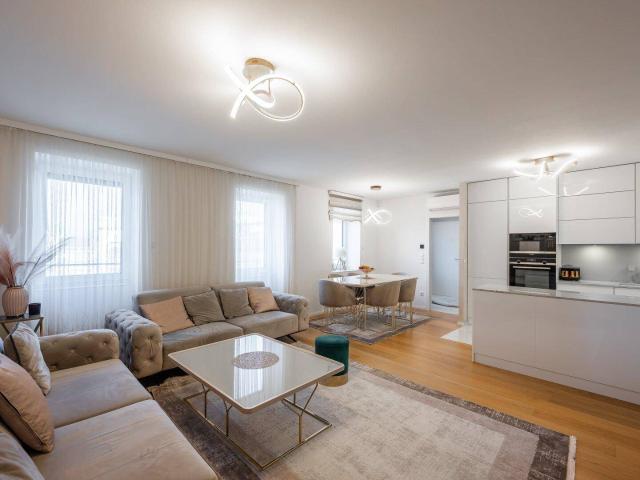 NEU+ Fantastische 4 Zimmer Neubauwohnung zentrale Lage