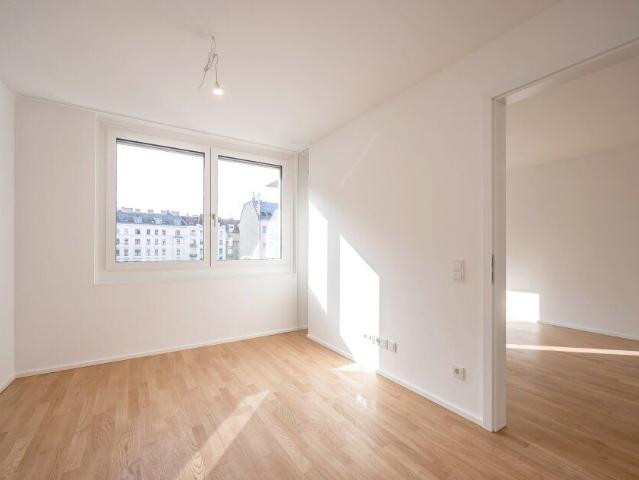 NEU+ Key Ready 3 Room New Build First Occupancy with 6 m² Balcony and 37 m² Terrace