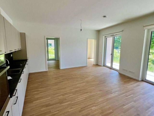 NEU Havelufer Quartier 4 Zimmer Wohnung direkt am Wasser mit Garten