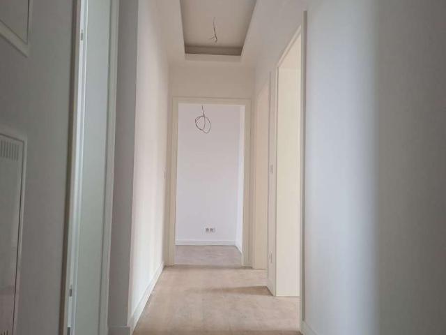 Neu hergestellte 2 Zimmer Wohnung im beliebten Bezirk Charlottenburg inkl. Einbauküche