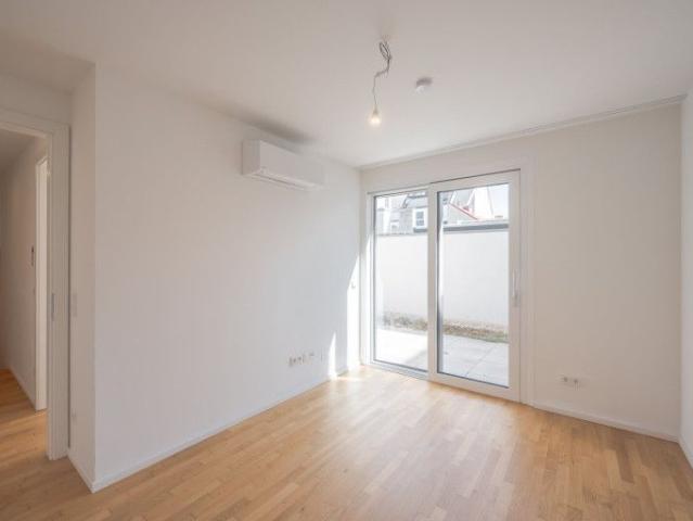 NEU+ Ihr Freiraum im Hof! 3 Zimmer Neubau mit Garten/Innenhof und Terrasse – provisionsfrei mieten