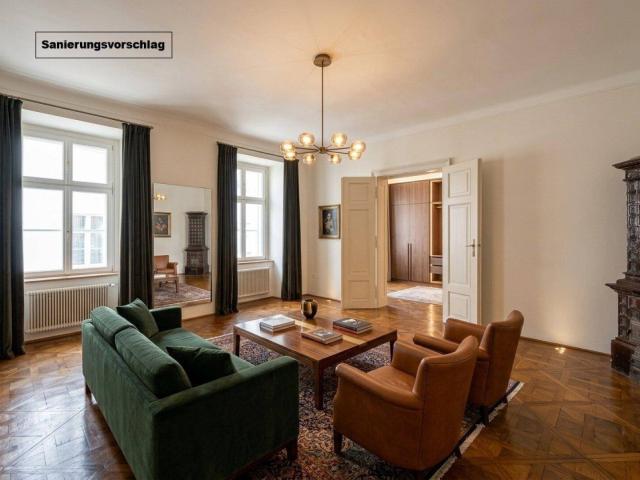 NEU+ Juwel im Herzen der Innenstadt: sanierungsbedürftige 4 Zimmer Altbauwohnung mit Terrasse