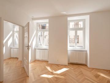 NEU* Möblierte 3 Zimmer mit Freifläche Nähe Stadthalle