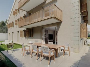 NEU MIT TERRASSE UND PRIVATEM GARTEN GRUNDSTÜCK 1
