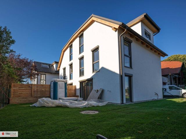 NEU! + NEUBAU IN 1220 WIEN ESSLING + 6 ZIMMER EIGENTUMSHÄUSER MIT GARTEN + SCHLÜSSELFERTIG + WÄRMEPUMPE UND PHOTOVOLTAIK + BEZUG AB 01.10.2026