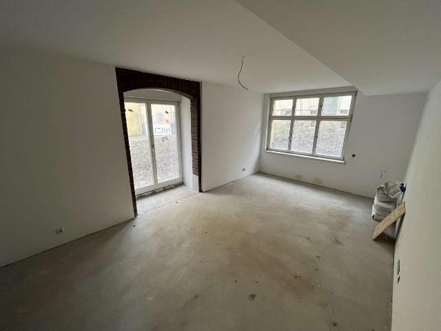 NEU SANIERTE 3,5 ZIMMER WOHNUNG MIT LUKRATIVER DENKMALABSCHREIBUNG IN GEFRAGTER LAGE