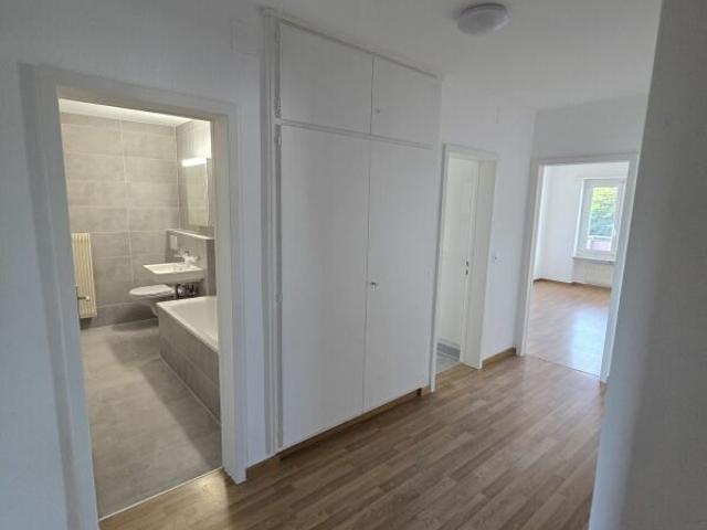 neu sanierte 3.5 Zimmerwohnung