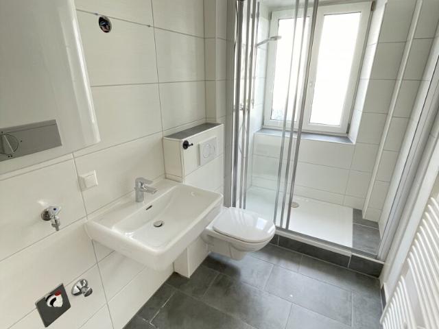 neu sanierte 3 zimmerwohnung im hochparterre!