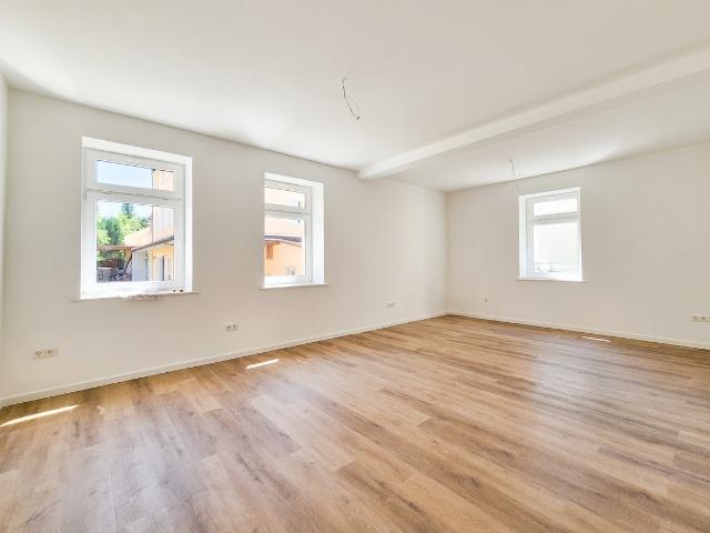 Neu sanierte 3 Zimmerwohnung in Dresden Löbtau zur Miete | Perspektivisch mit eigenem Gartenanteil | Bad mit Wanne & Dusche
