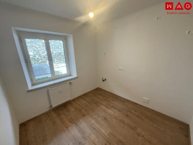 Neu sanierte 3 Zimmer Wohnung im schönen Eisenerz unmöbliert!
