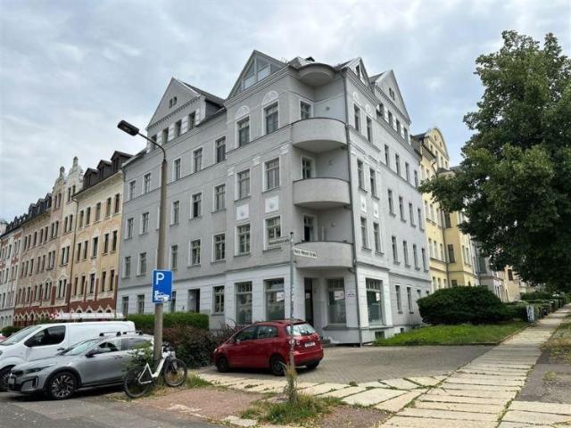 NEU Sanierte 1 Zimmer mit Wannenbad, Vinylboden und EBK mgl. auf dem Kaßberg!