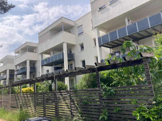 Neu sanierte 2 Zimmer Gartenwohnung im Verlegerviertel