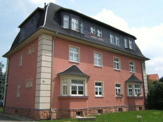 Neu sanierte 2 Raumwohnung mit Einbauküche