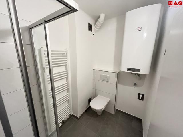 neu sanierte singlewohnung mit dusche!
