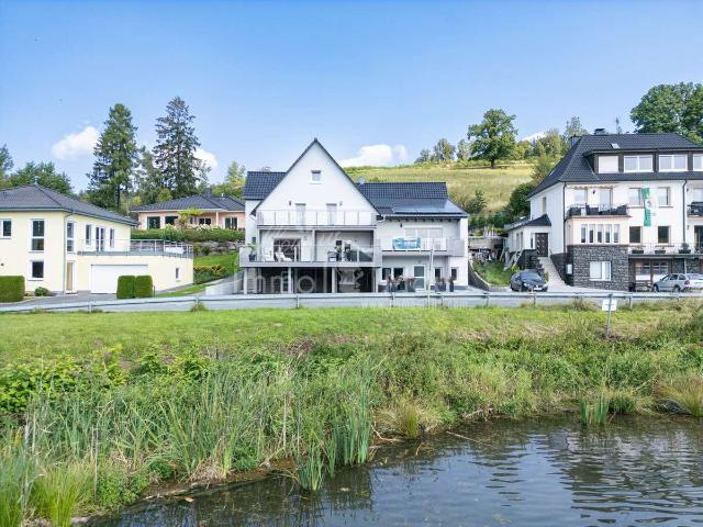 Neu sanierte und vermietete Eigentumswohnung als Kapitalanlage mit Blick auf die Listertalsperre
