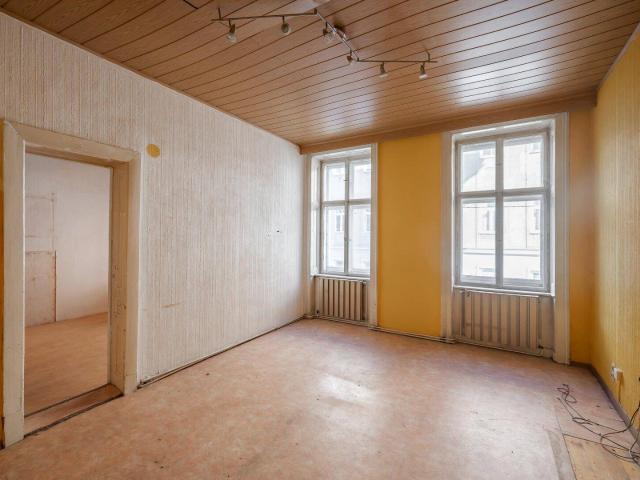 NEU+ sanierungsbedürftige 3 Zimmerwohnung mit viel Potenzial!