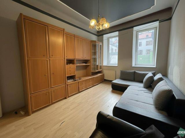 NEU Sanierungsbedürftige 3 Zimmer Altbauwohnung mit Entwicklungspotenzial – nahe Matzleinsdorfer Platz