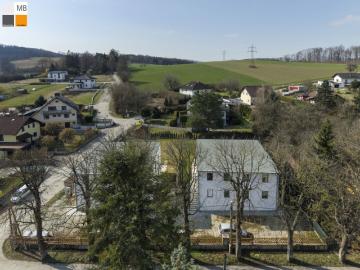 Doppelhaushälfte zum Verkauf in 2392 - Garten