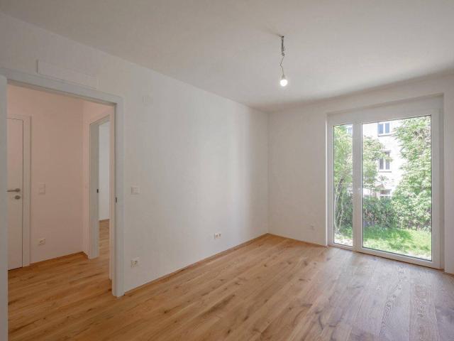 NEU+ stilvolle 4 Zimmer Neubauwohnung mit Balkon mitten im 5. Bezirk Erstbezug