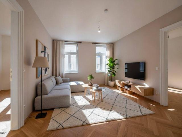 NEU+ Renovated 3 room period apartment with two bedrooms, lift and underfloor heating