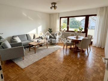 Neu renoviert: lichtdurchflutete 3 Zimmer Wohnung mit Balkon