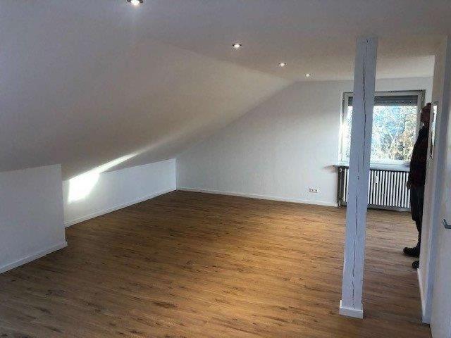 Neu renoviert: 3,5 Zimmer Mietwohnung mit Gartennutzung