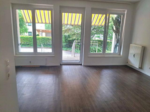 Neu renoviert 3 Zimmerwohnung