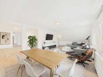 Neu renovierte 5.5 Zimmer Wohnung mit modernem Wohnkomfort