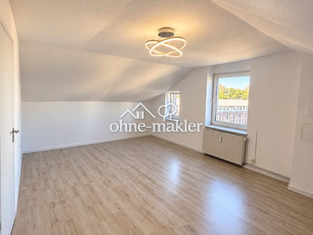Neu renovierte 6 Zimmer Wohnung zu vermieten