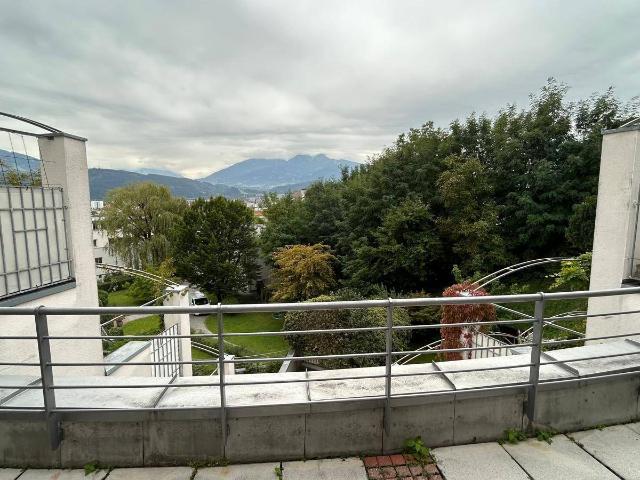 Neu renovierte 2 Zimmer Wohnung mit Terrasse in Arzl
