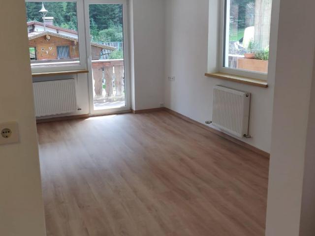 Neu renovierte 2 Zimmer Wohnung 60m² in Wengle bei Bichlbach