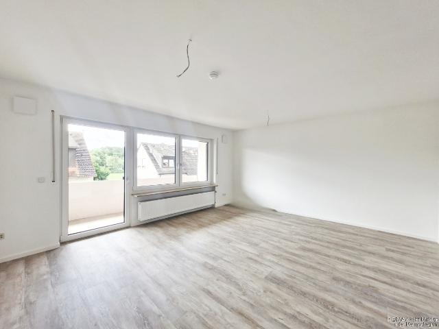 Neu renovierte 3 Zimmer Wohnung im Grünen