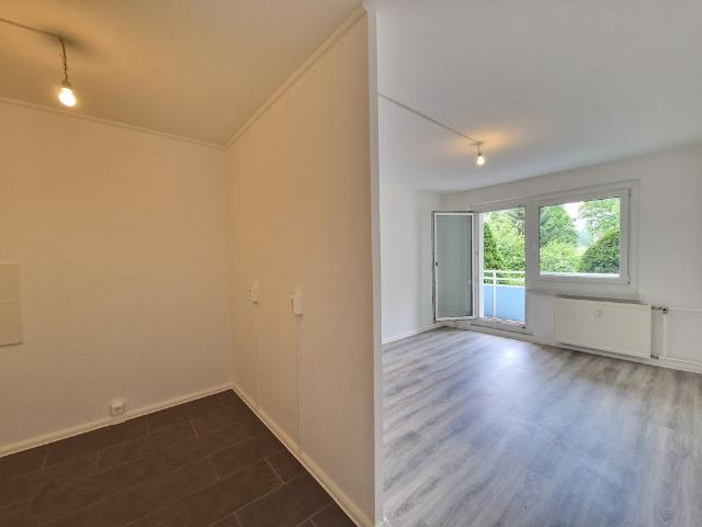 Neu renovierte 3 Zimmer Wohnung in Karl Marx Stadt!