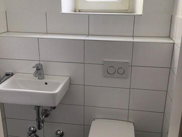 Neu renovierte, gemütliche 3 Zimmer Wohnung in ruhiger Lage