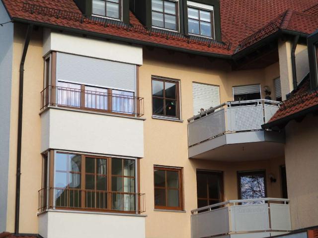 NEU: Renovierte, helle, großzügige 3 Zimmer Wohnung im Zentrum von Meitingen zu vermieten