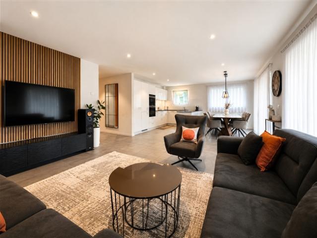 Neu renoviertes 4.5 Zimmer Apartment mit Terrasse in Courtepin
