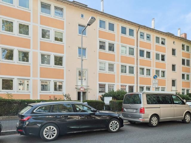 NEU: Ruhige + Schicke 3 ZW mit Einbauküche + Loggia Nähe Museumsufer!