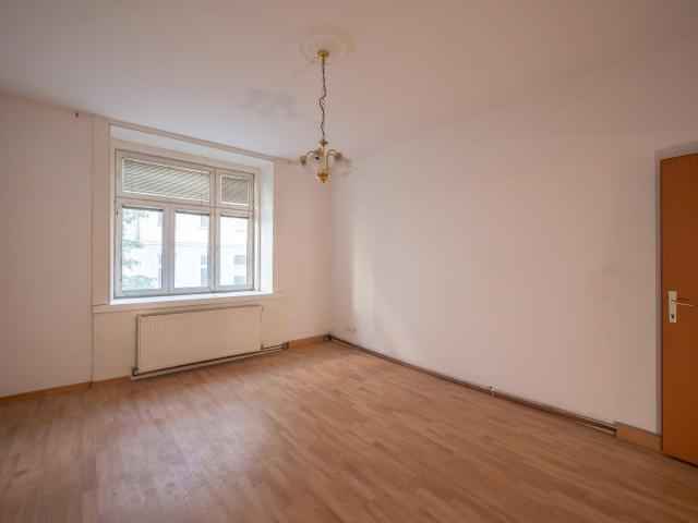 NEU+ Ruhiger 3 Zimmer Altbau mit Potenzial