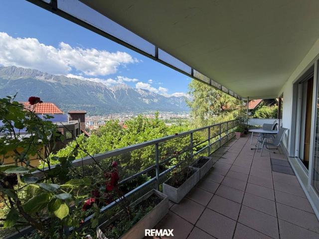 NEU: Wohnen im Grünen am Bergisel Ausblick über Innsbruck und die Nordkette