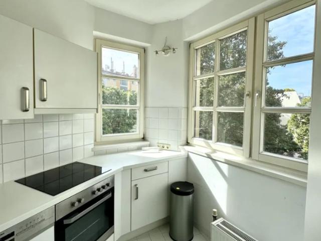 NEU!WG Geeignet! 3 Zimmerwohnung in wundervollem Altbau zu vermieten!