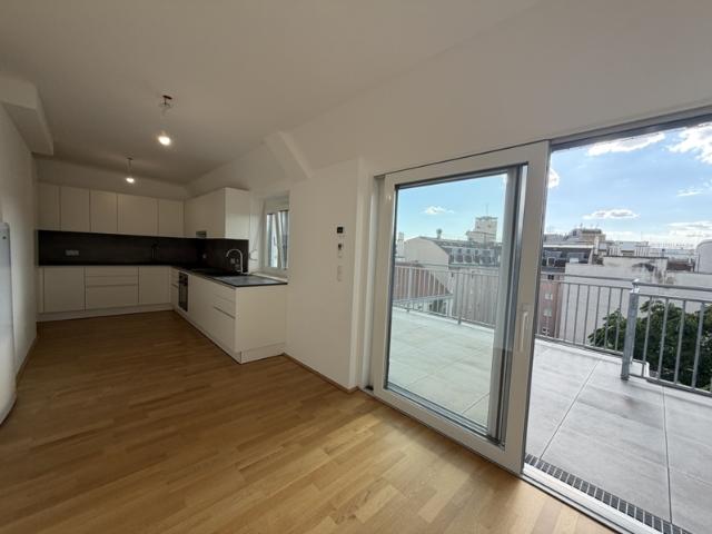 NEU + TERRASSENTRAUM mit 5 Zimmer + Raimundgasse