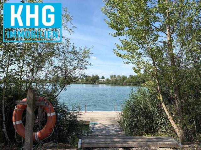 NEU UND HOCHERTIG BEIM SEE WOHNEN MAN GÖNNT SICH JA SONST NICHTS