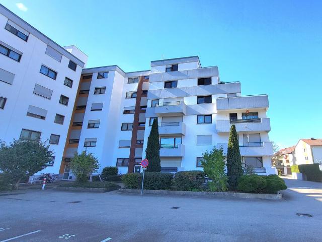 Neu Ulm/Pfuhl, 1 Zi. App 30 m² Wfl Balkon, Stellplatz