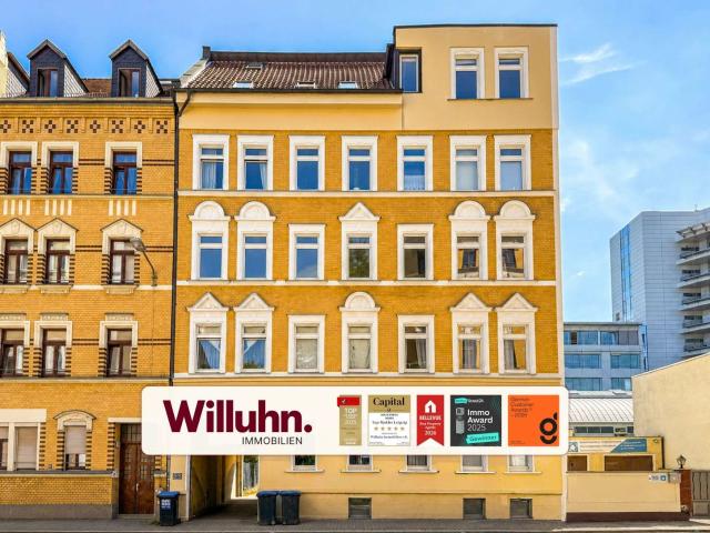 neu vermieten / Faktor 23* I Modernes Tageslichtbad mit Dusche, Wanne und WM Anschluss I Keller