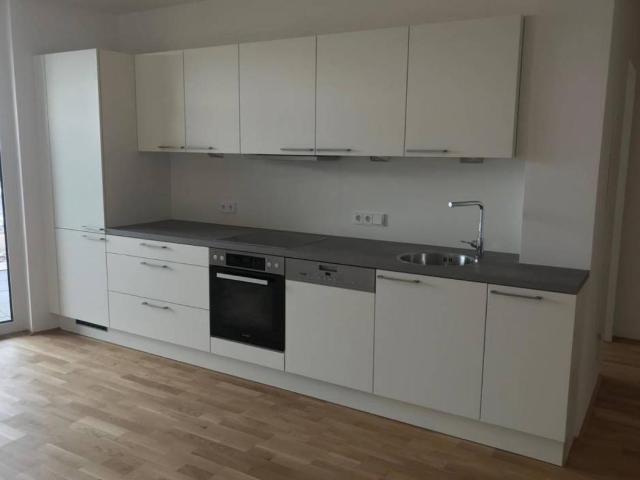 Neubauwohnung mit Balkon