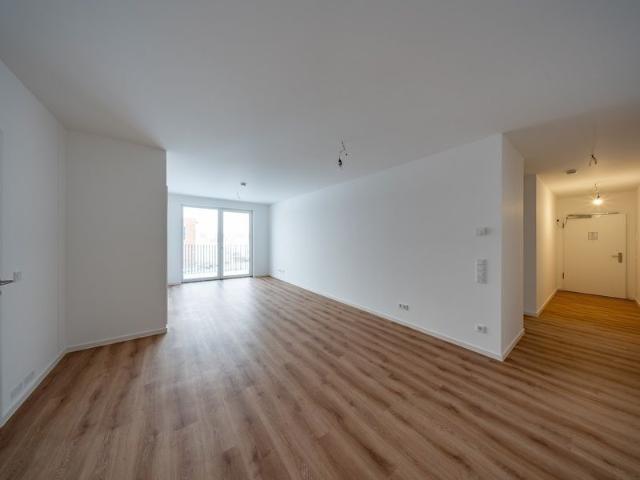 Neubauwohnung im Fußbodenheizung und Terrasse im Erstbezug / WBS 220