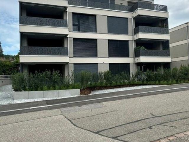Neubau 3.5 Zimmerwohnung an zentraler Lage in Hedingen zu vermieten